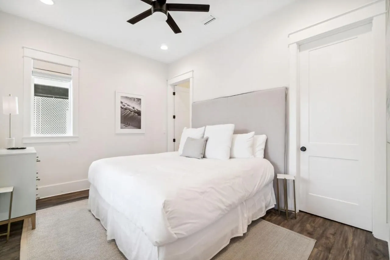 Crystal Tide With Heated Pool And Golf Cart Villa Destin Holiday home